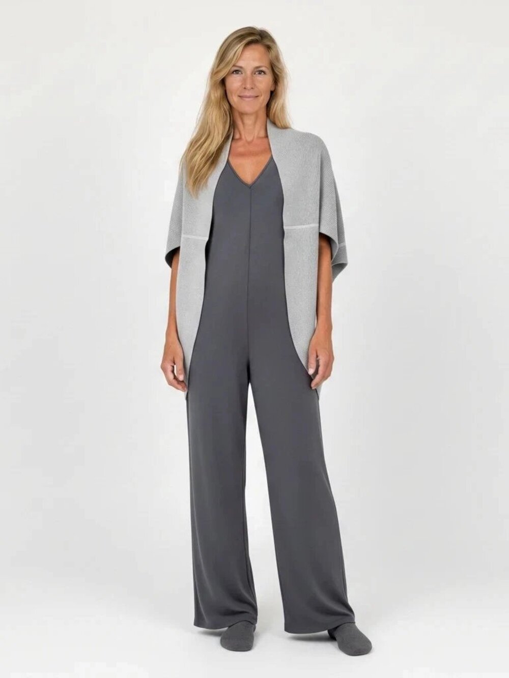 NEW Lululemon Exaltation Wrap Reversible Open Front Cocoon Graphite Gray OS